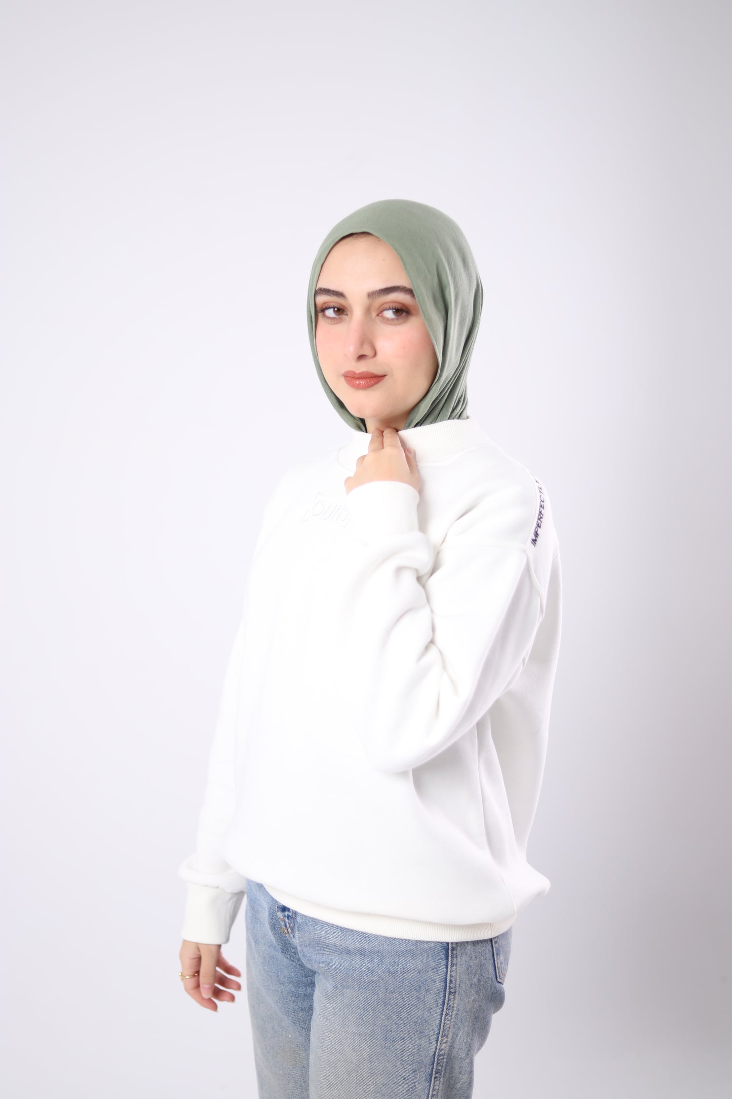 Beige + White Crewneck Bundle